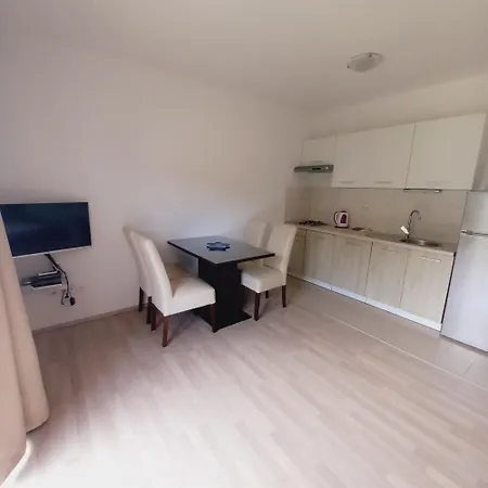 Apartman M&m Grebastica