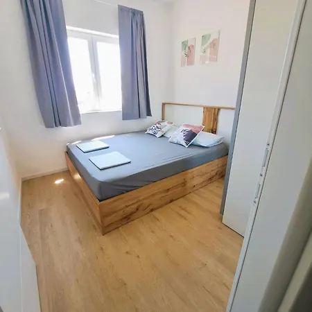 Apartment M&m